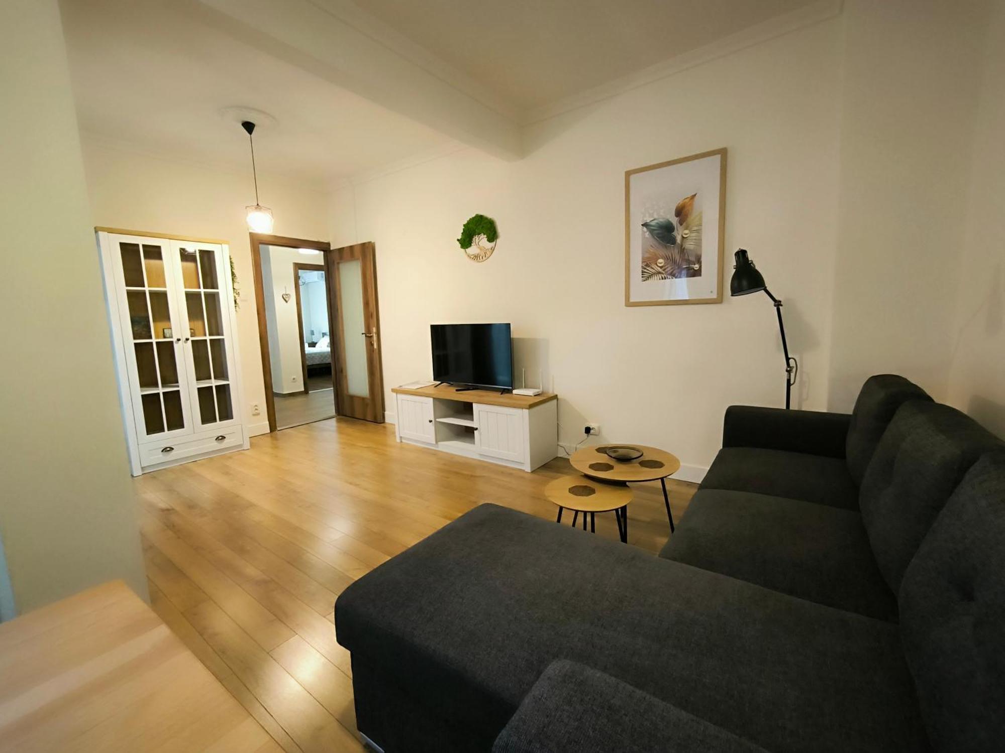 Port View, Veranda, 80 Sqm, Spacious Place For 6 Tesalonika Bagian luar foto